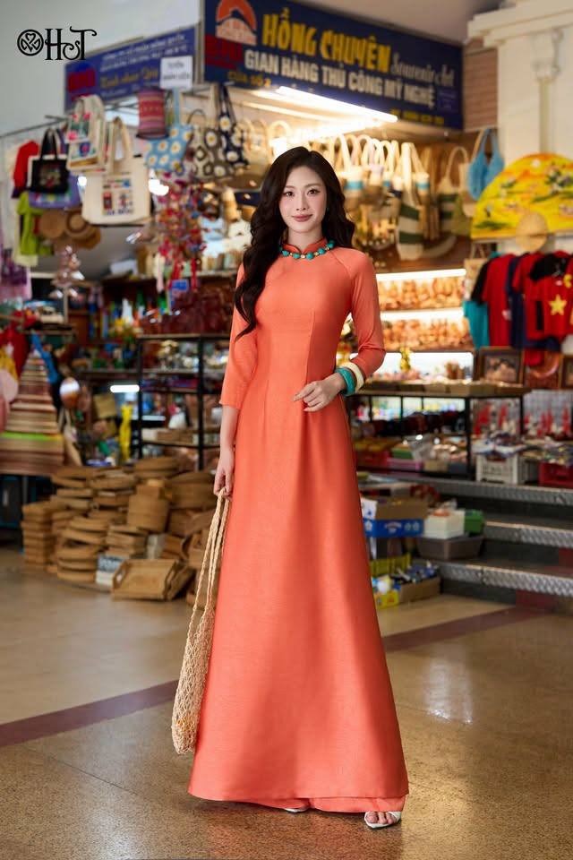 AD lụa Dubai Cam