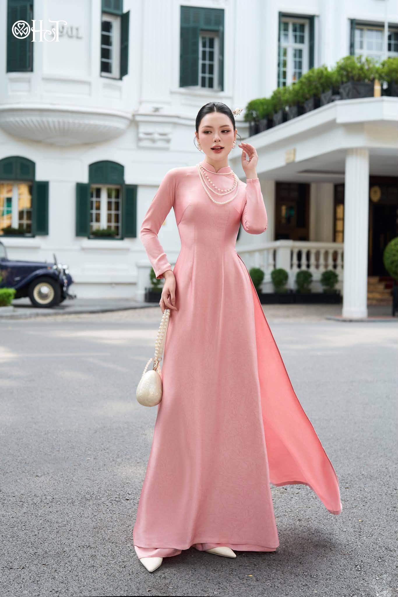 AD lụa Dubai dtay Hồng SH