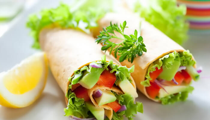 Làm salad rong biển trứng cua ngon mê li y hệt nhà hàng