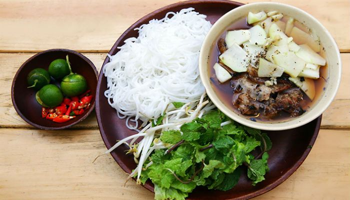 Bún lòng heo cảm xúc khó tả với mỗi người thưởng thức