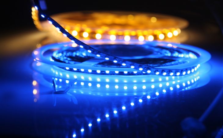 So Sánh Chi Tiết: Đèn LED Dây Trang Trí - Nên Chọn Loại Nào Phù Hợp? Trương Hiền Pro