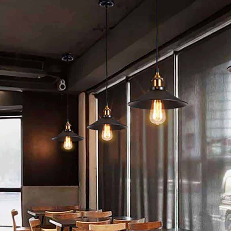 Đèn trang trí quán cafe – Bí quyết chọn đèn thu hút khách hàng và tăng doanh thu