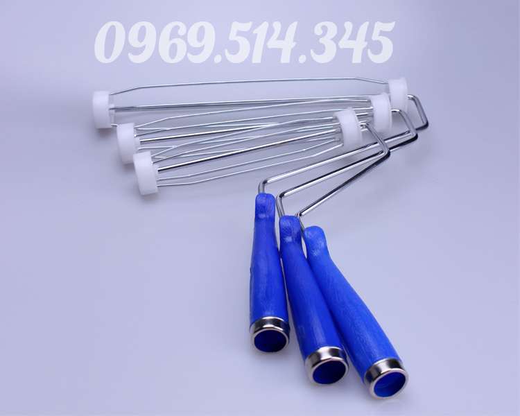Tay cầm của lõi con lăn phòng sạch dễ dàng cầm nắm, thao tác