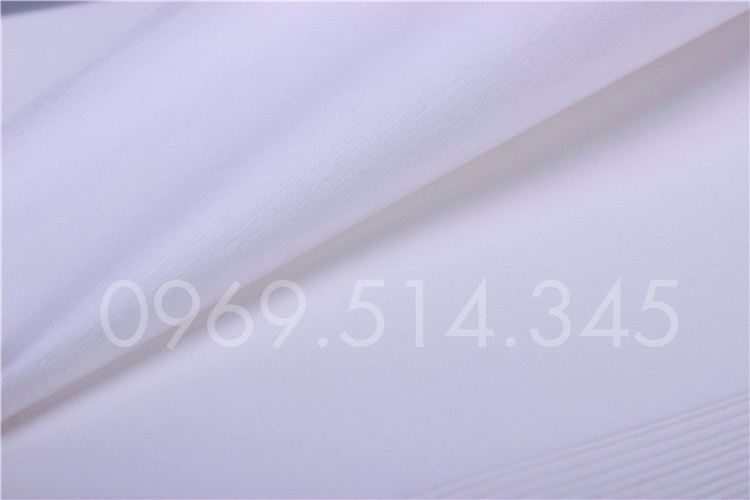 Cấu tạo từ 55% sợi cellulose mềm mại, không gây trầy xước cho bề mặt cần lau chùi