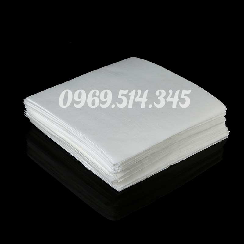 Sợi nylon có độ co giãn tốt, tạo cho khăn lau khả năng chống nước cao, dễ dàng giặt ủi