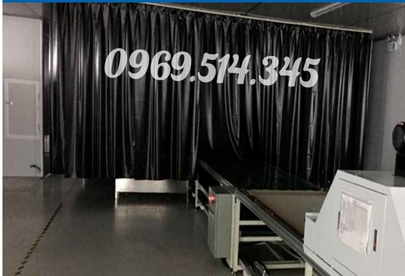 Màng lưới mắt cáo PVC sử dụng như bức tường rào bảo vệ môi trường nhạy cảm ESD