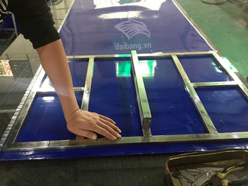 Tấm lót sàn phòng sạch có đa dạng kích thước theo nhu cầu sử dụng của khách hàng