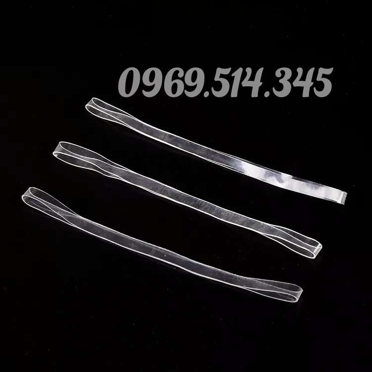 Ảnh được zoom cận cảnh về cấu tạo cách thiết kế của thun trong suốt chất liệu TPU 