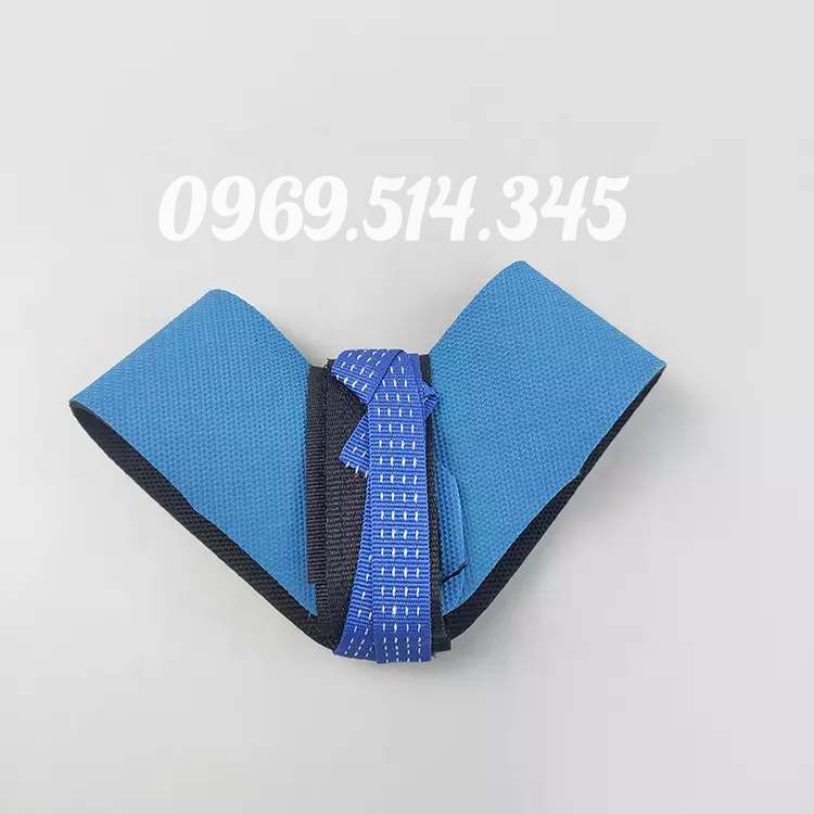Vòng khử tĩnh điện được sản xuất từ cao su tổng hợp có độ đàn hồi cao giúp vòng đeo chân ôm sát chân, không gây khó chịu