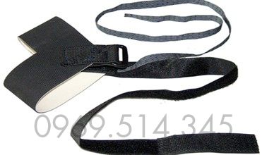 Dây đeo cổ chân màu đen nên được sử dụng trước 15 phút khi bắt đầu vào làm việc