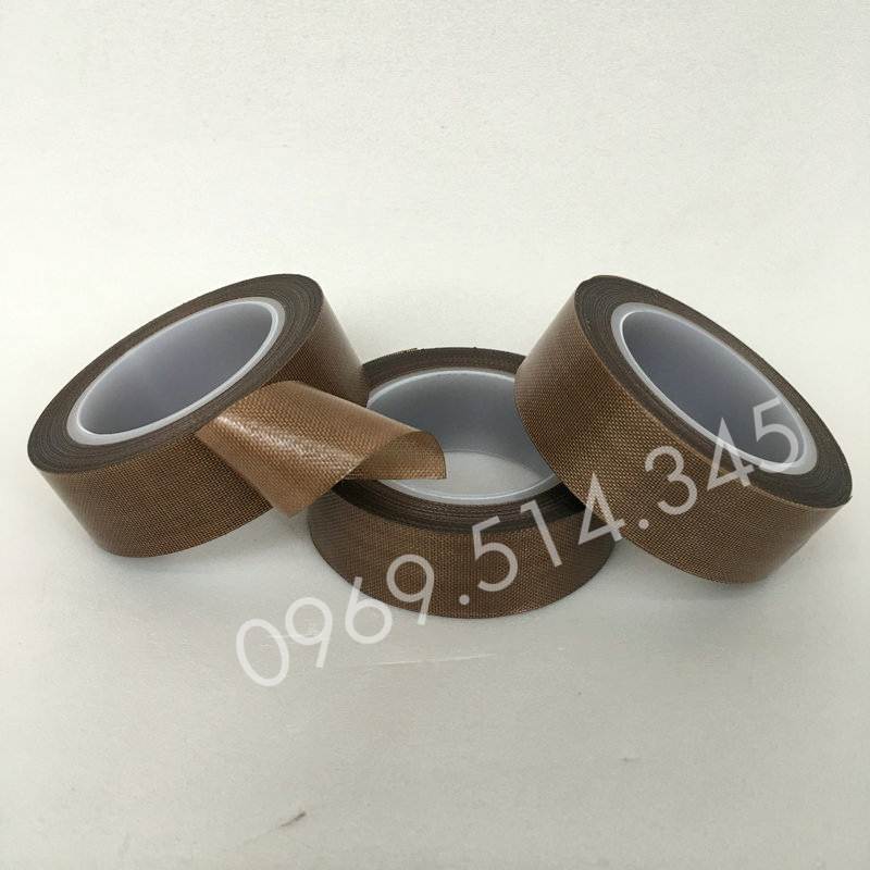 Độ đàn hồi và kháng các chất hóa học ở môi trường phòng sạch