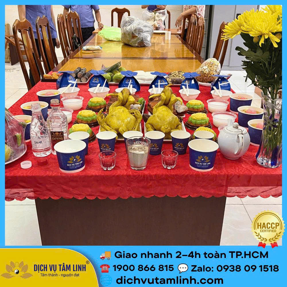 Mâm cúng cô hồn tại phường Thạnh Mỹ Tây: Gọn lễ, ít khói, an toàn khi hóa vàng trong khu dân cư