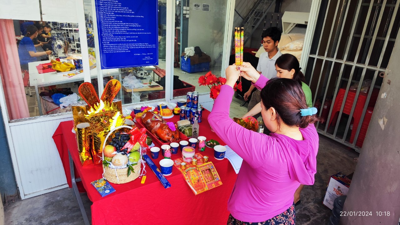 mâm cung tổ nghề
