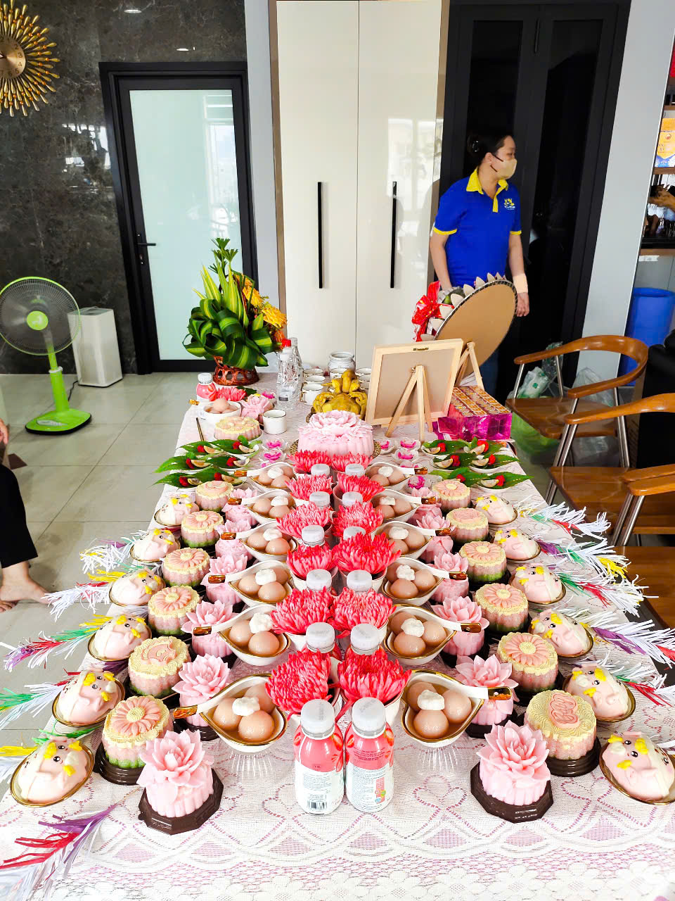 Tổ chức nghi lễ cúng đầy tháng