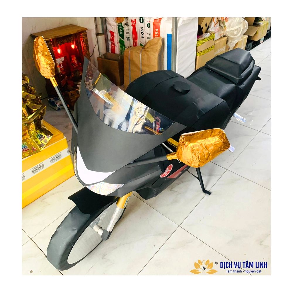 Xe máy phân khối lớn vàng mã làm theo yêu cầu thủ công tinh xảo tại Quận 12 TP.HCM