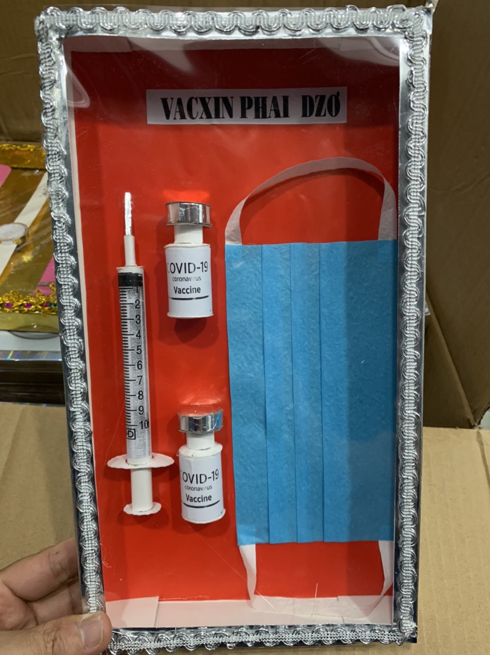 Chi tiết Vacxin vàng mã cao cấp Chi tiết hộp Vacxin Covid vàng mã sắc nét loại 1 tại TP.HCM