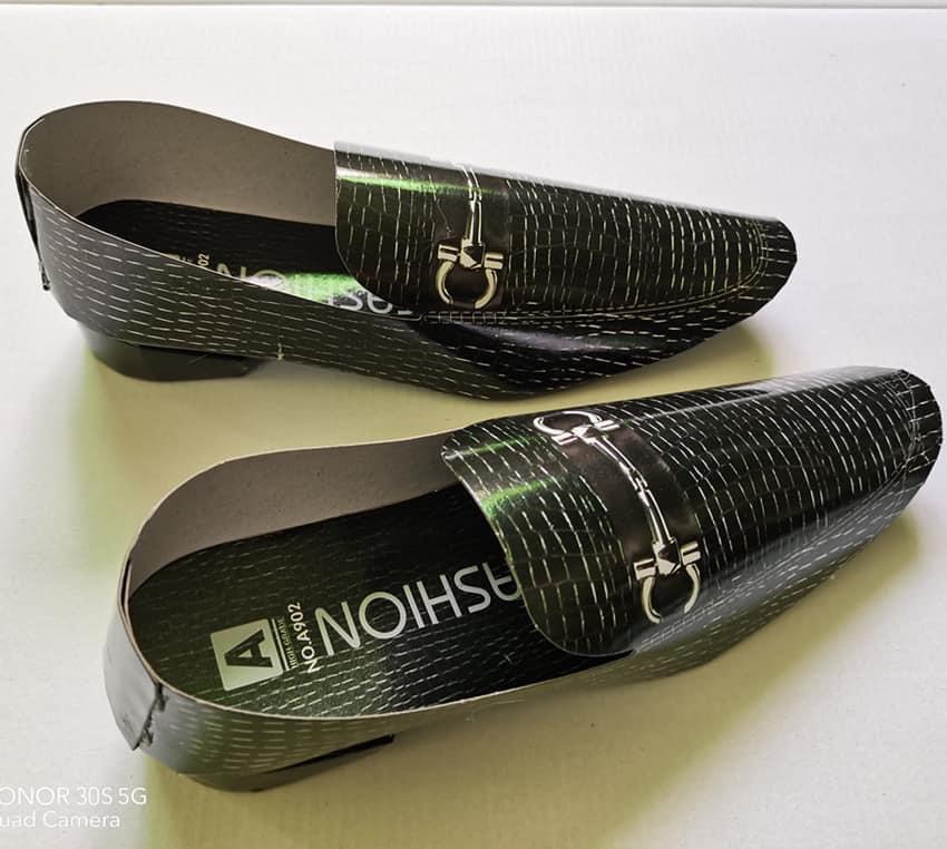 Giày nữ vàng mã Chi tiết giày cao gót nữ vàng mã in họa tiết Luxury