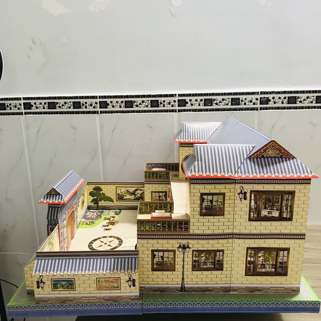 Chi tiết chế tác tinh xảo của biệt thự vàng mã TL13