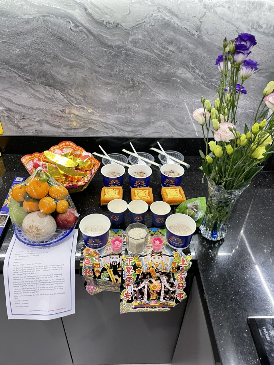 Sắp xếp mâm cúng ông táo chay chuẩn phong thủy Sài Gòn