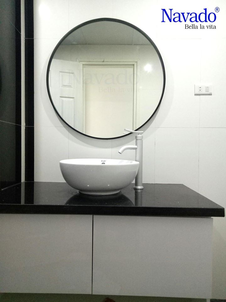 Bỏ túi các cách trang trí với gương phòng tắm
