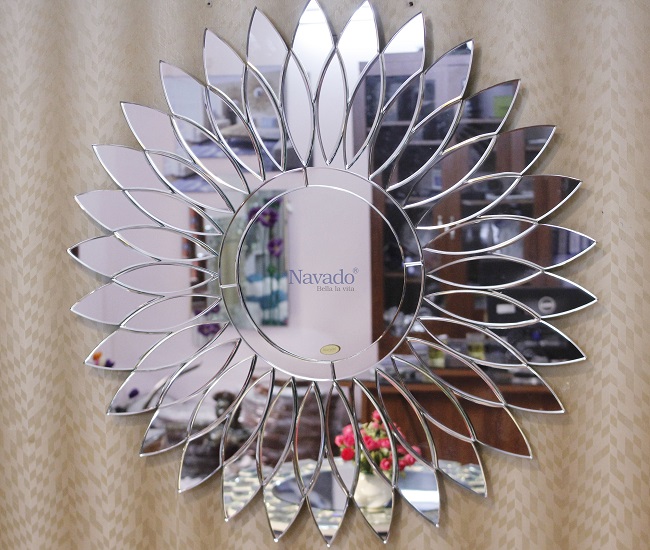  gương treo tường Kadupul: