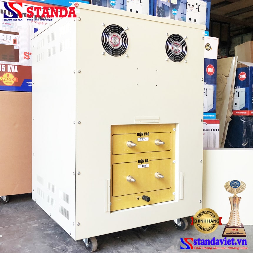 ảnh mặt trước biến áp cách ly 30KVA 2 pha STANDA 