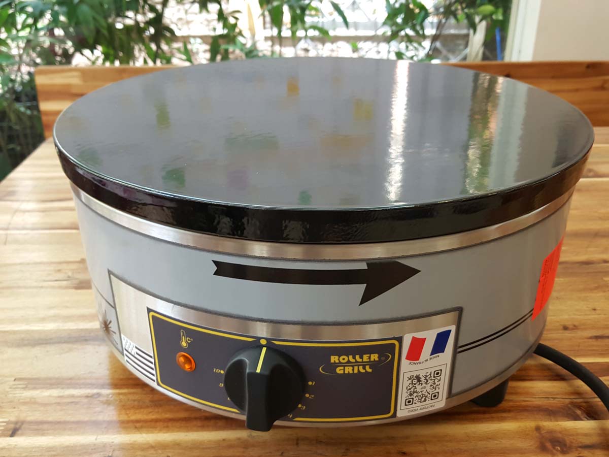 Máy làm bánh Crepe chuyên dụng - Made in France - Roller Grill 400CSE