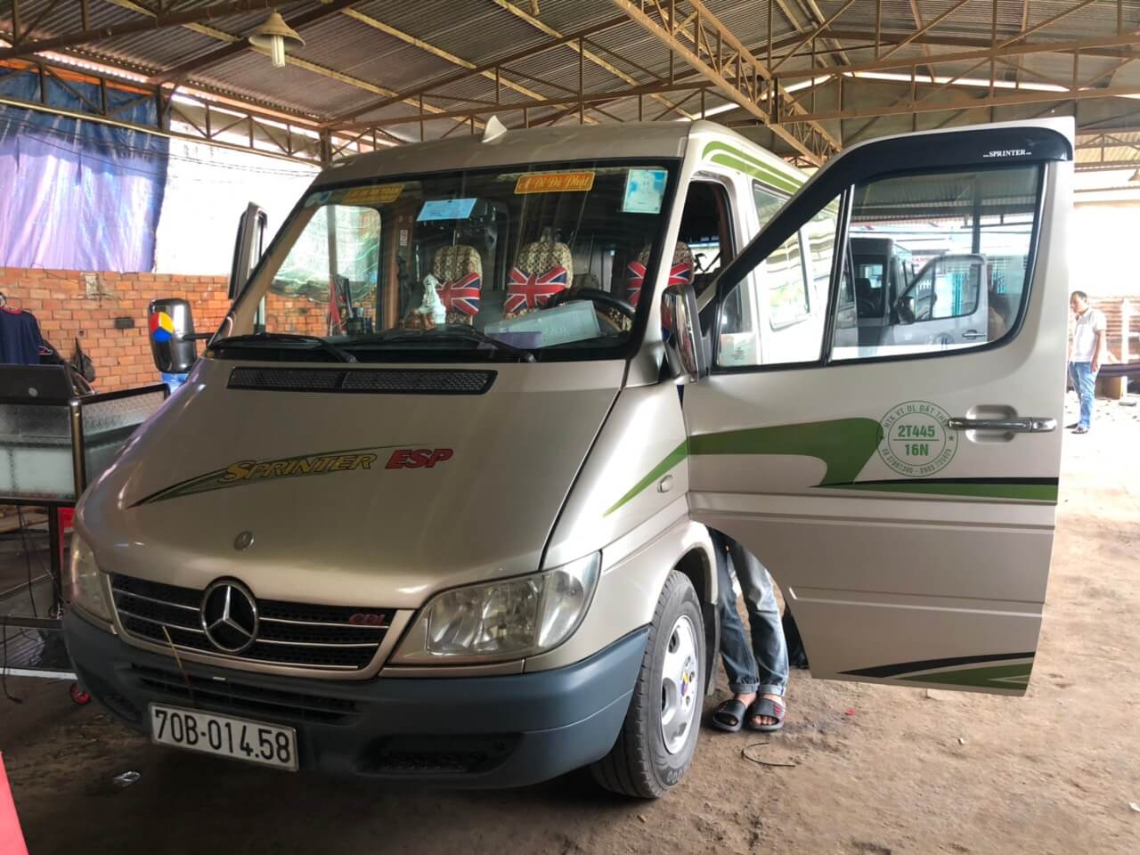 Lắp đặt định vị Adsun xe tiếp theo cho khách hàng củ ở Suối Đá_DMC