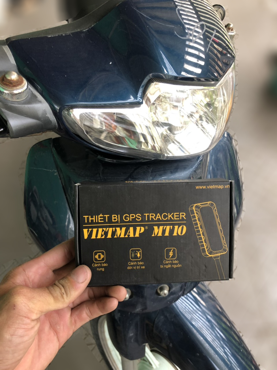 Lắp định xe máy Vietmap _ MT10 cho khách tại Tây Ninh