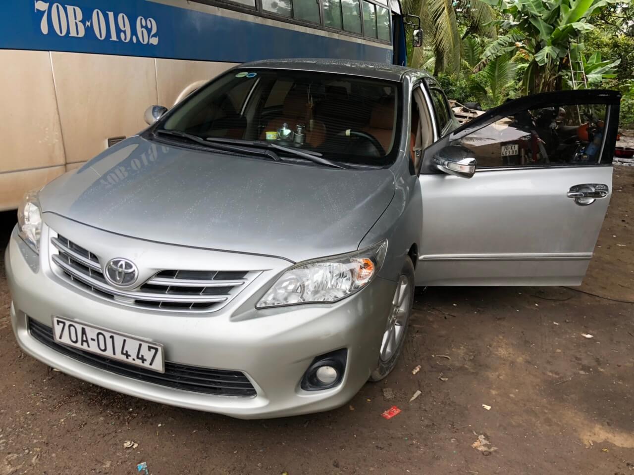Cách lấy nguồn lắp định vị xe Toyota _ ALTIS 2012