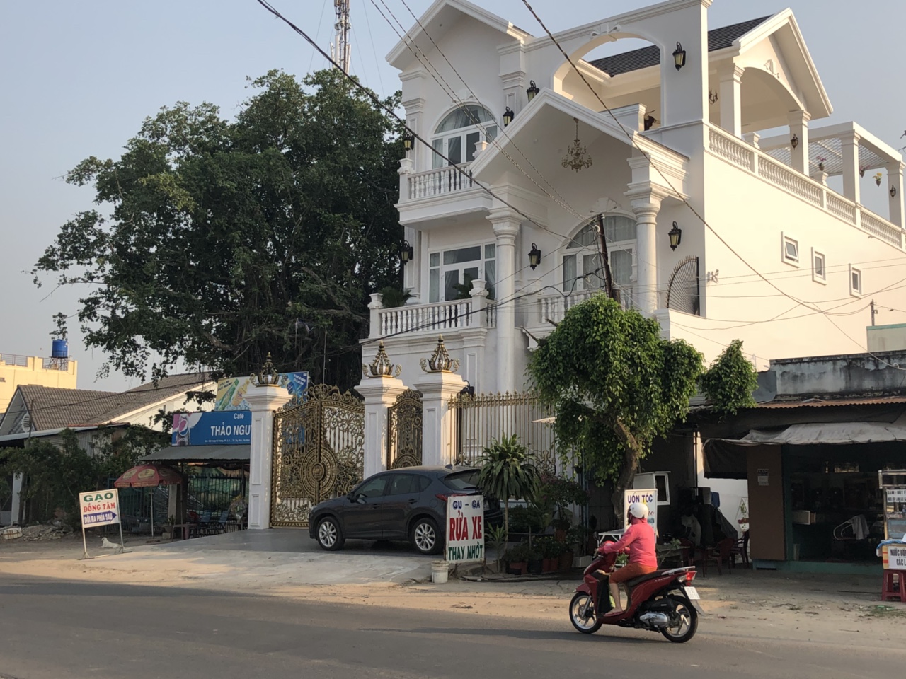 Lắp định vị xe ô tô tải của Đại Lý Gạo Đồng Tâm