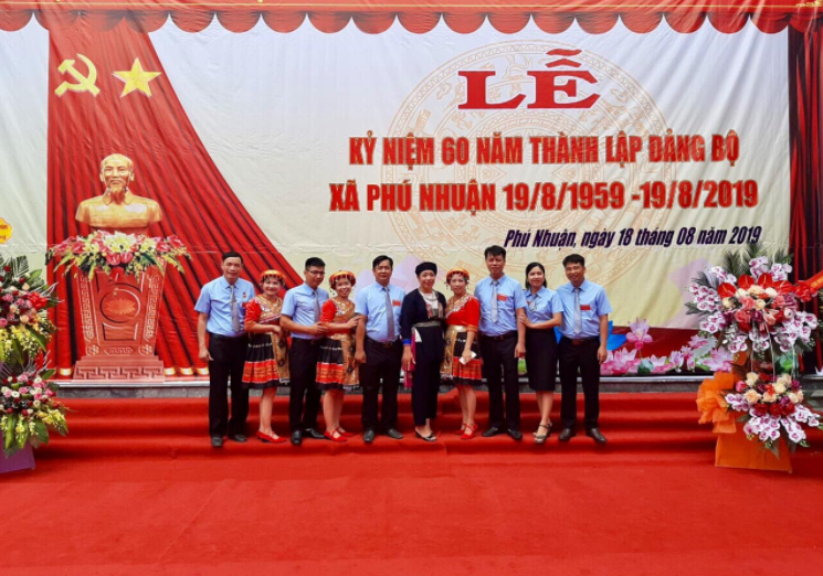 buoi-le-ky-niem-60-nam-thanh-lap-dang-bo-xa-phu-nhuan-bao-thang-lao-cai