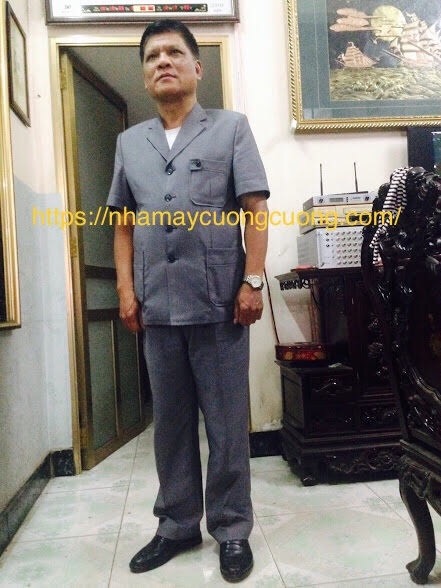 Ký giả 2