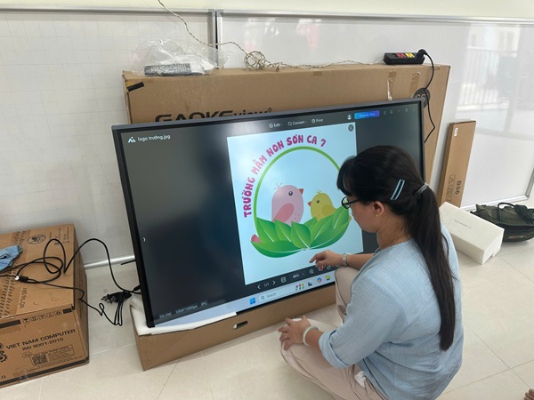 màn hình tương tác GAOKEview tại Sơn Ca 7