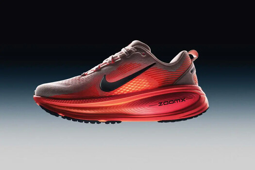 NIKE VOMERO 18: CHUẨN MỰC MỚI CỦA SỰ ÊM ÁI