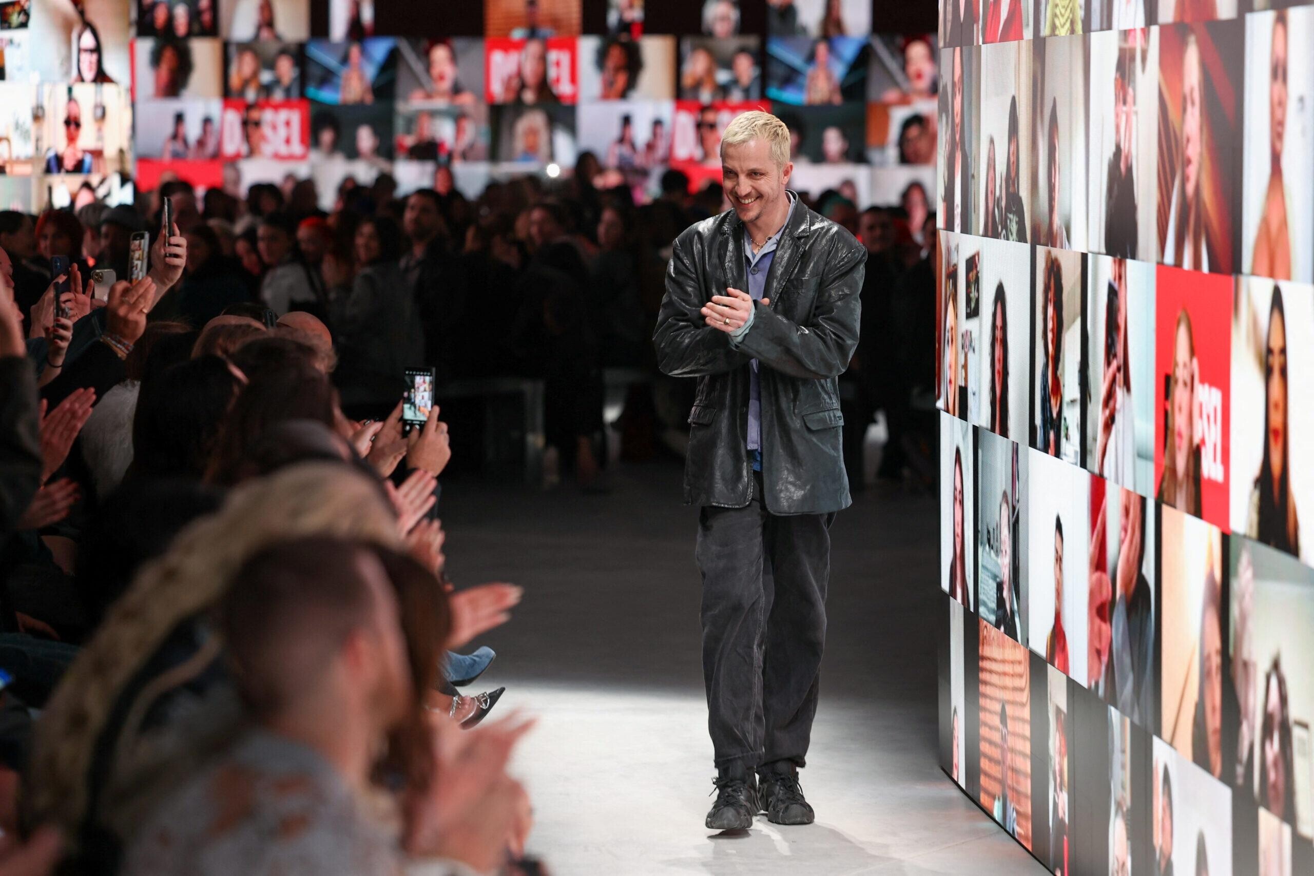 CUỘC ĐẠI CHUYỂN GIAO CỦA LÀNG MỐT - BƯỚC VÀO KỶ NGUYÊN MỚI