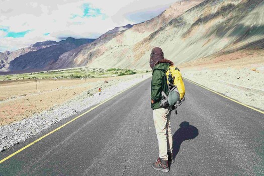 TRAVEL BLOGGER LÀ GÌ? 10 TRAVEL BLOGGER NỔI TIẾNG TẠI VIỆT NAM