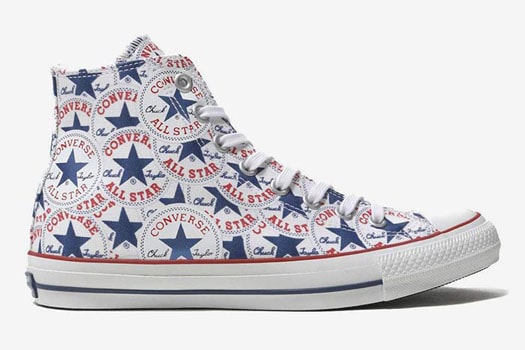 CONVERSE CHUCK TAYLOR  CŨNG THEO PHONG TRÀO LOGOMANIA THỜI THƯỢNG