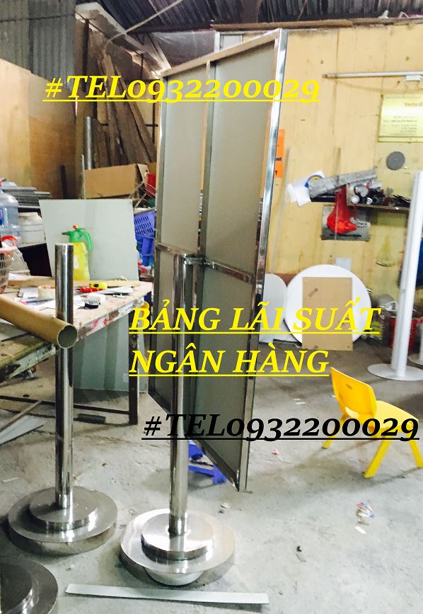 Sản xuất biển lãi suất cho các ngân hàng là thế mạnh của công ty