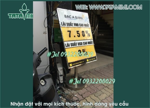 Biển lãi suất ngân hàng làm theo thiết kế của khách hàng