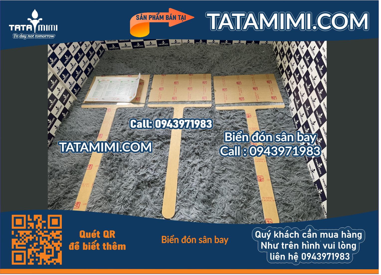 Biển Đón Tay Dài Đứng Đón Khách tại Sân Bay Bằng Mica