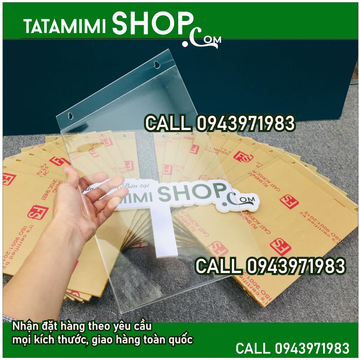 Có bán khay mica dán tường khổ A5