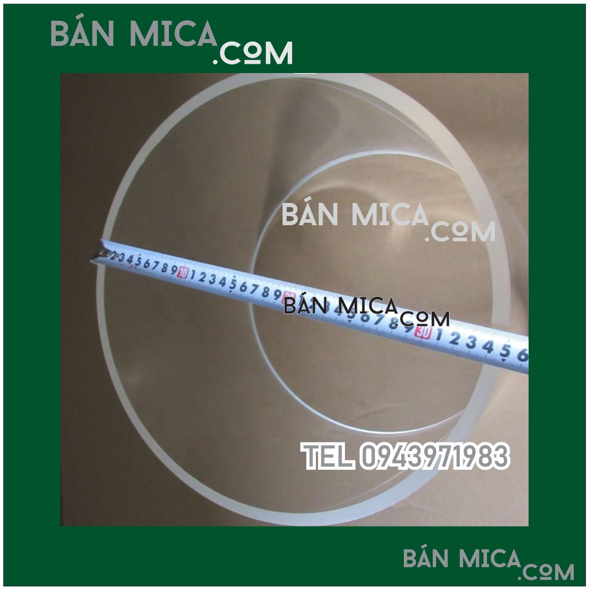 Ống mica để ngoài trời có bị phai không
