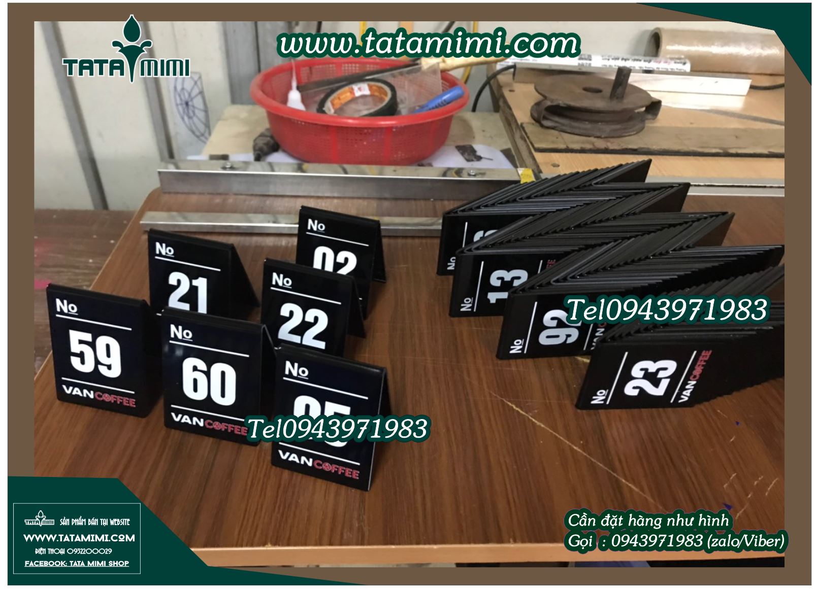 Thẻ bàn với chất liệu nhẹ 