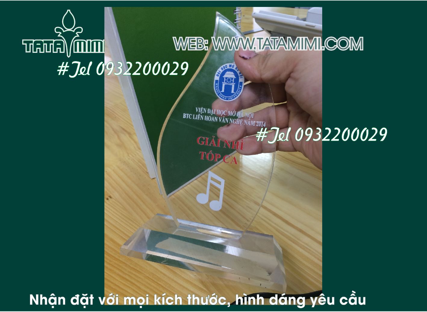 Cúp vinh danh làm từ mica