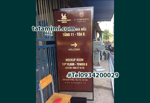 Standee để đất ngoài trời 