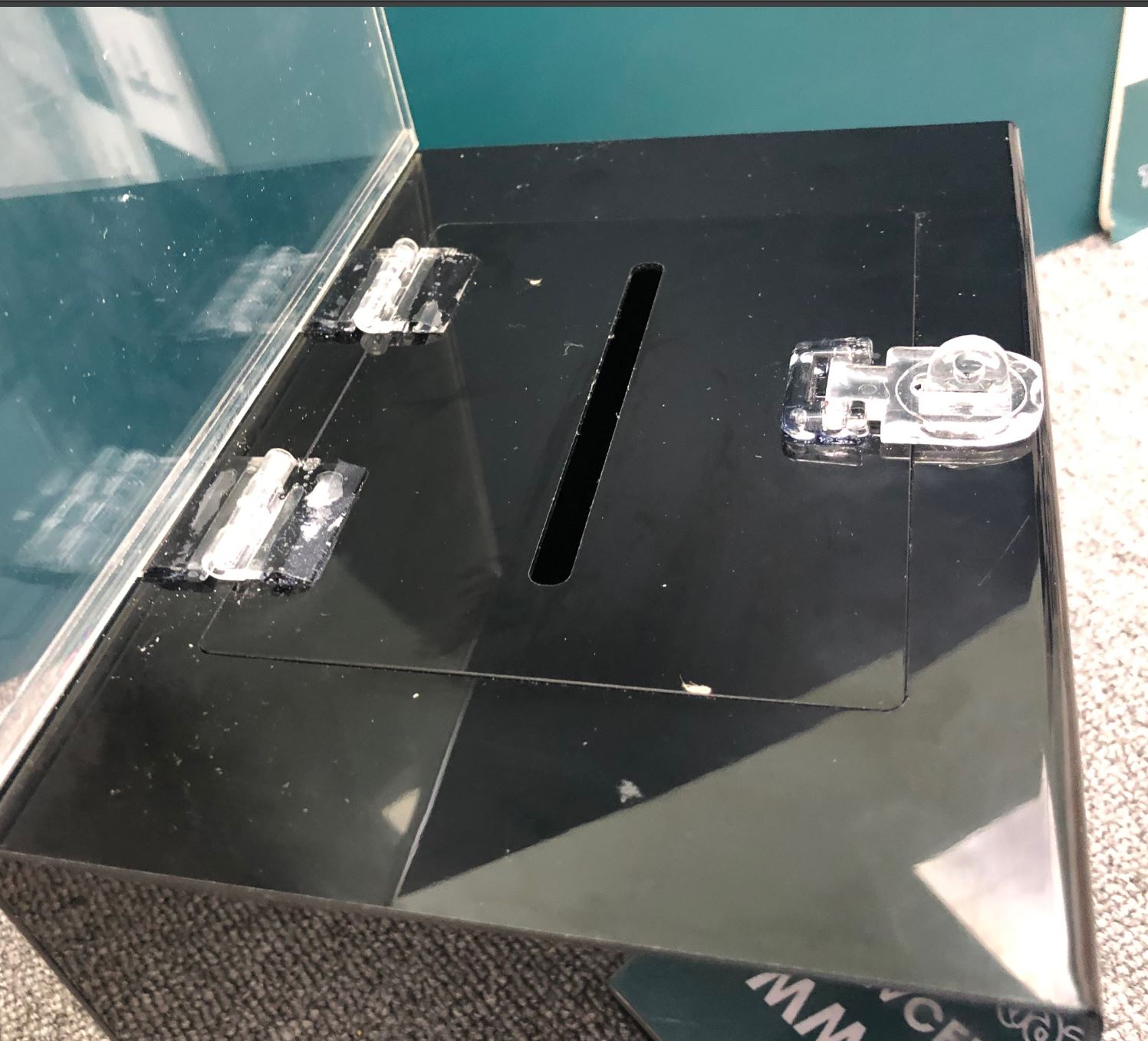 thùng box tip