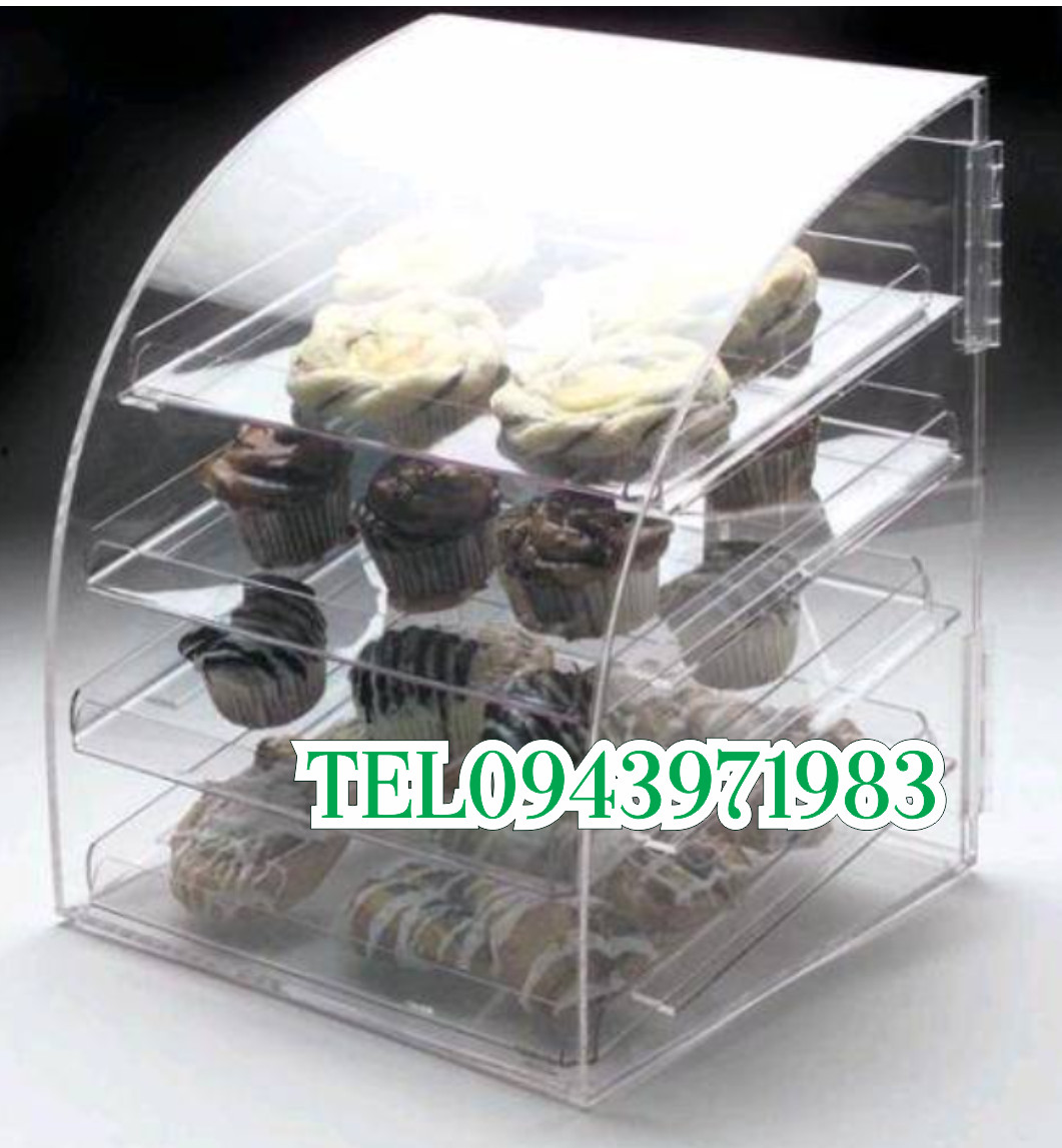 Tủ bánh bằng mica 8mm kết hợp cùng mica độ dày khác nhau 