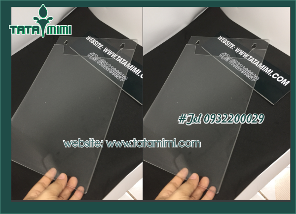 Kệ mica treo tường A4 đứng 1 tờ checklist