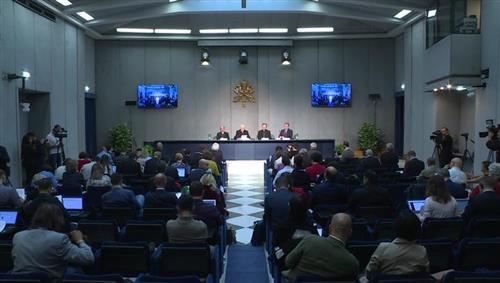 Vatican xác nhận hai giám mục Trung Quốc đại lục tham gia Thượng Hội đồng Giám mục